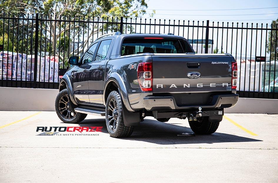 FORD-RANGER-VAPOR-BLACK-MACHINED-WITH-DARK-TINT